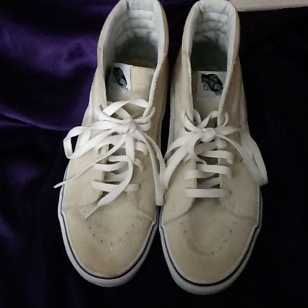 Suede high-top vans women's size 7.5